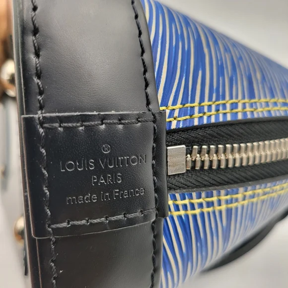 LOUIS VUITTON Alma BB 2way Bag Epi Leather Water Ripple Shell, Authentic w/COA.. - Picture 6 of 16